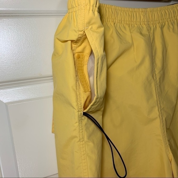 HUNT Club Yellow Swim Short Side Pocket Back Hook Loop Elastic Waist Cord XL - Picture 5 of 8